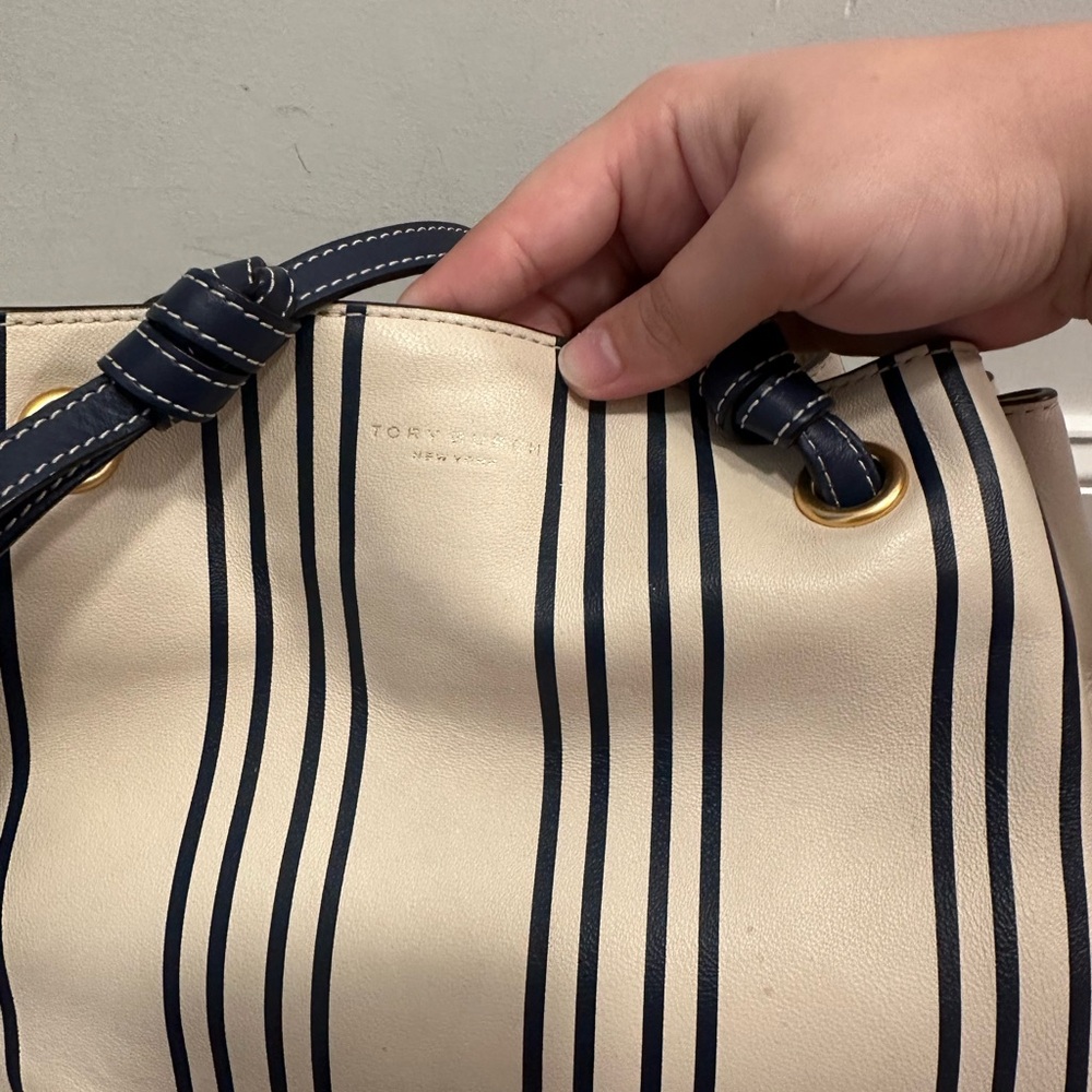 Tory Burch Cream and Navy Striped Drawstring Bucket Shoulder Bag - Picture 10 of 13